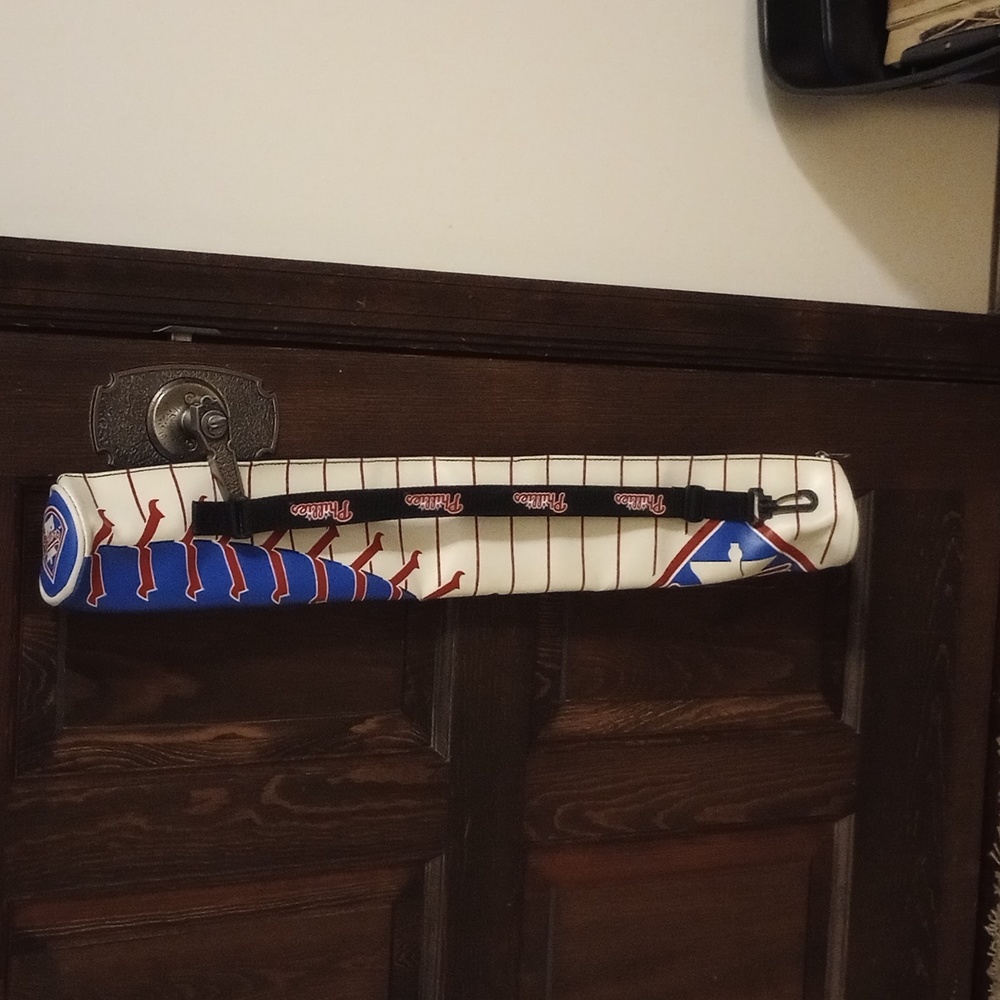 Vintage Philadelphia Phillies can shaft cooler